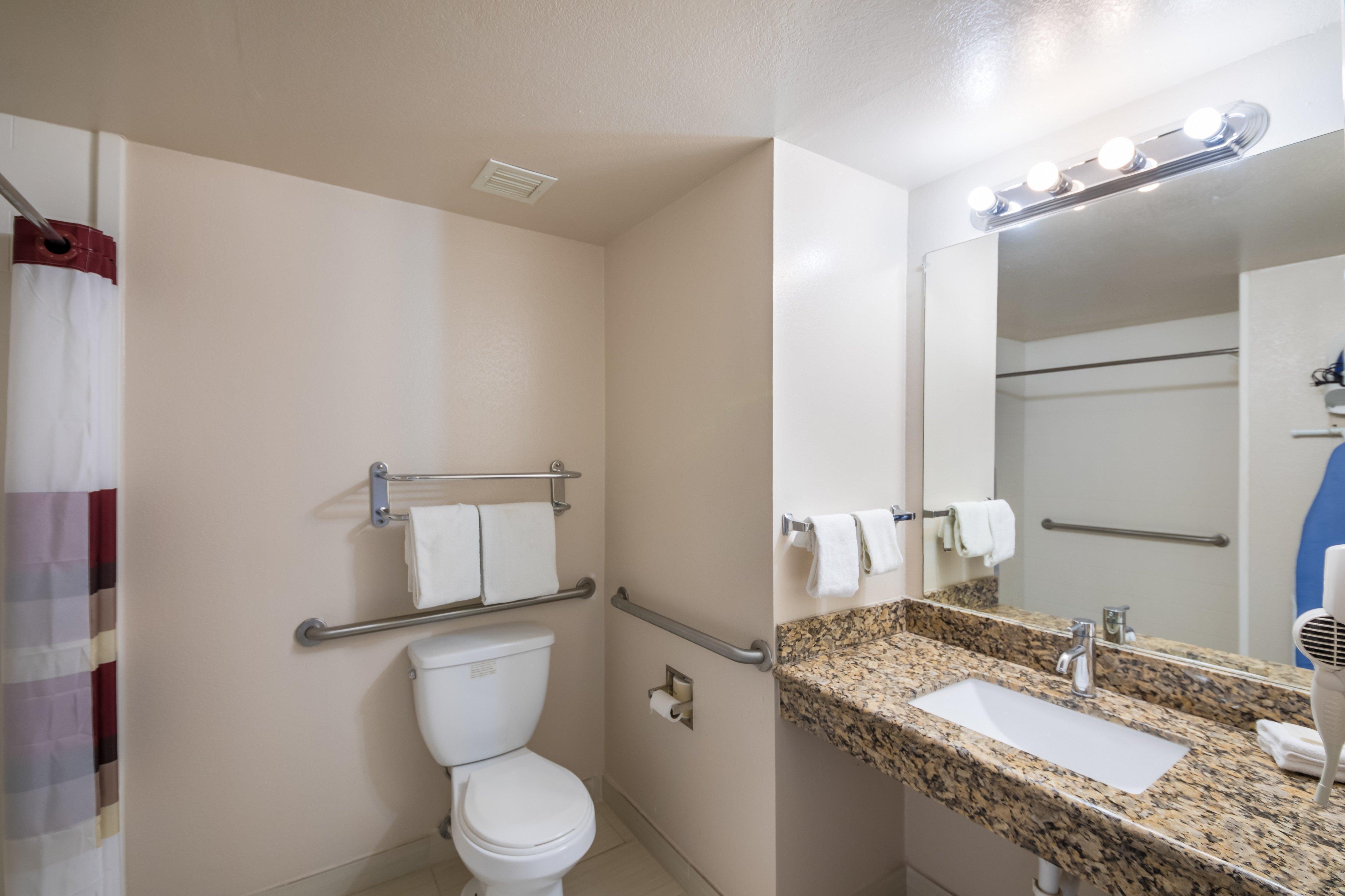 Red Roof Inn & Suites Austin East - Manor Exterior foto