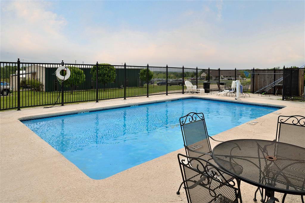Red Roof Inn & Suites Austin East - Manor Facilidades foto
